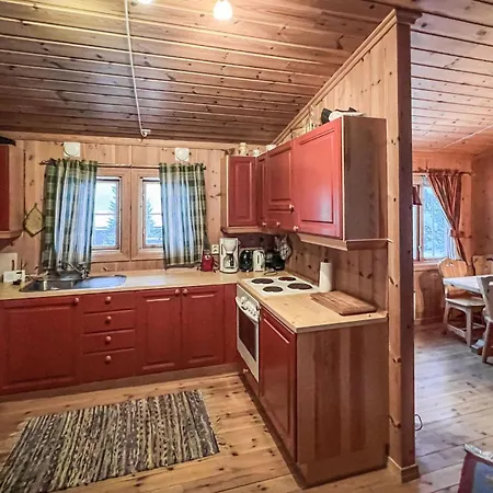 3 Bedroom Stunning In *